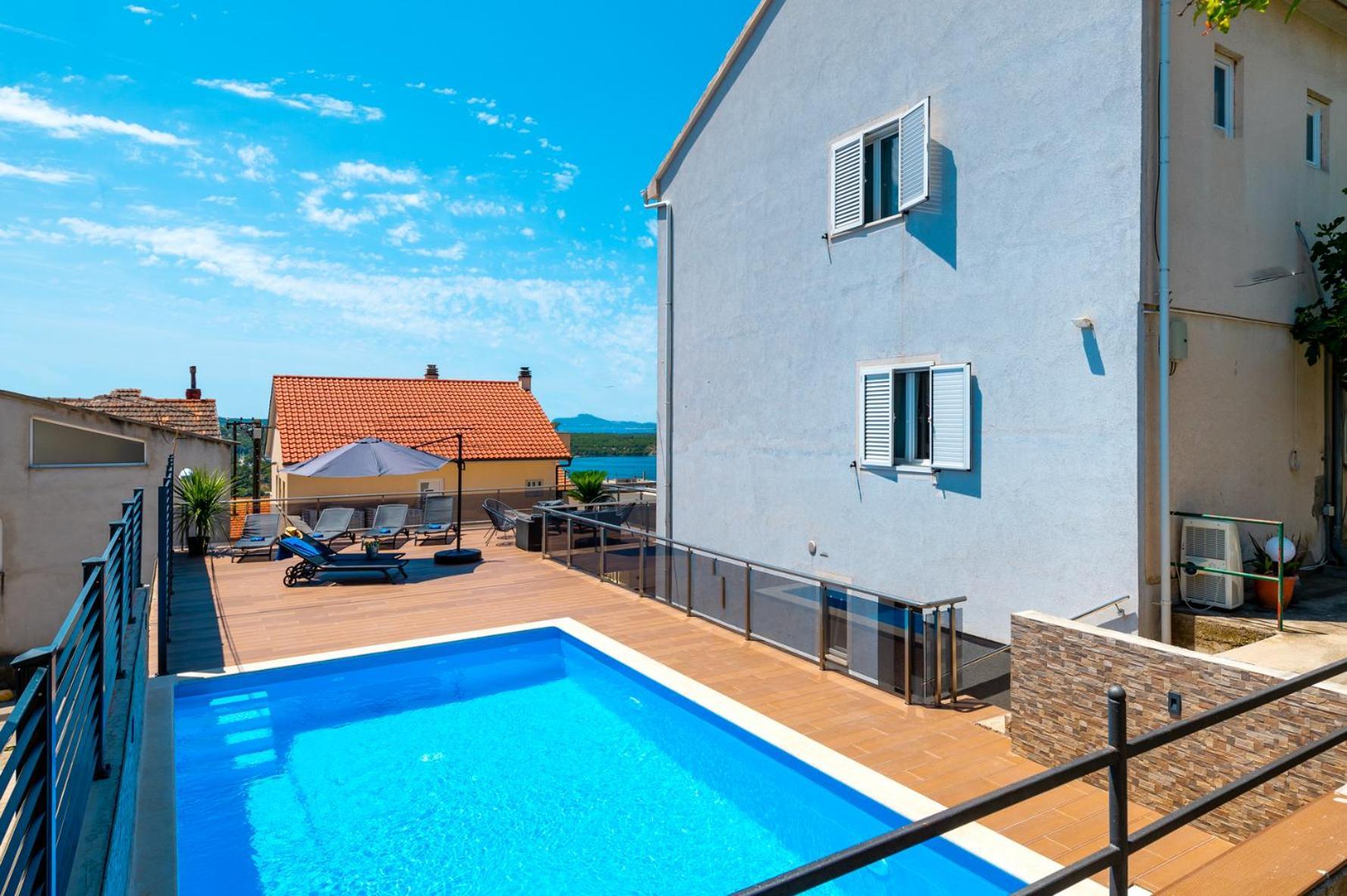Ferienwohnung Pool Me Up! Šibenik Exterior foto